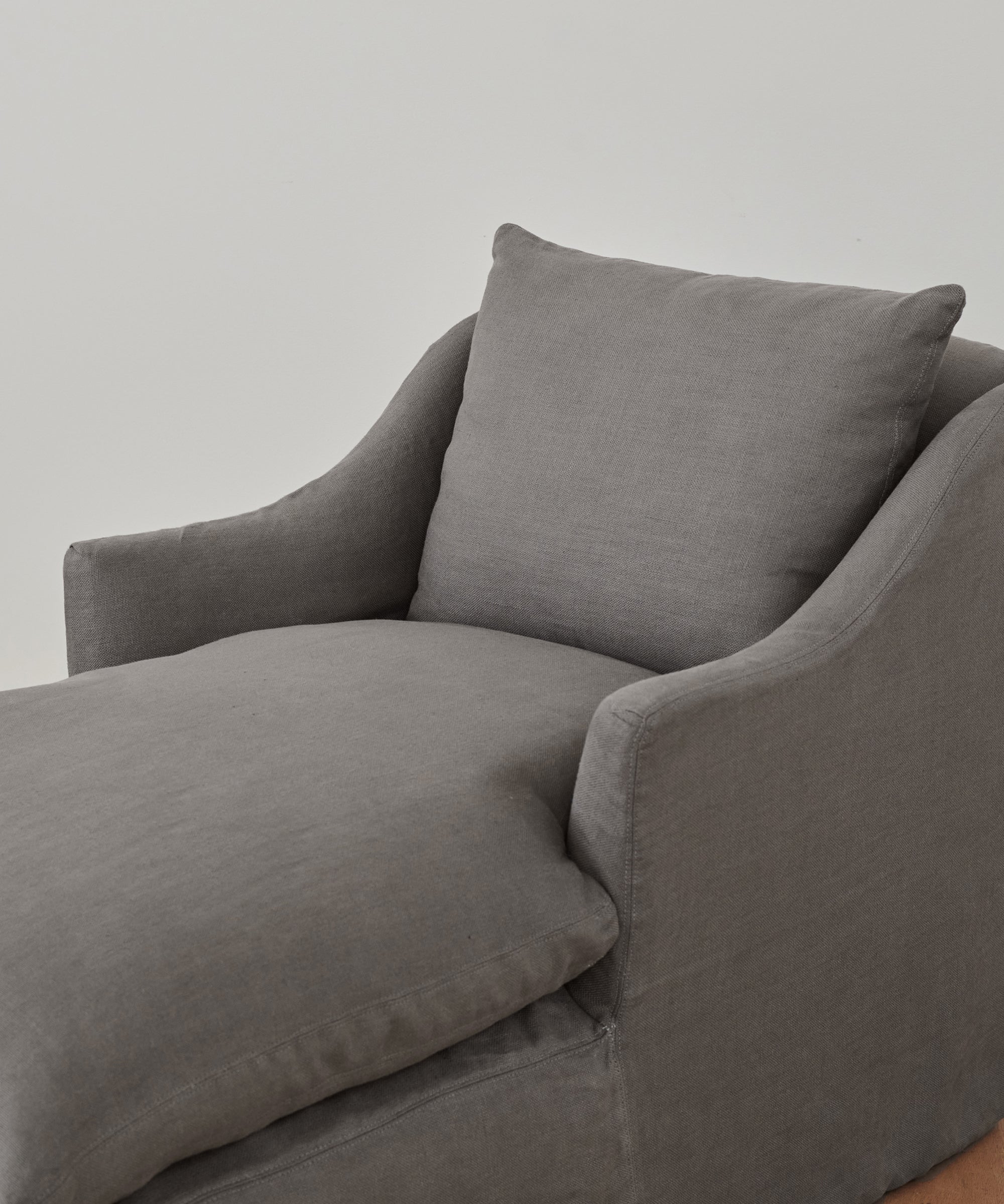 Miramar Chaise
