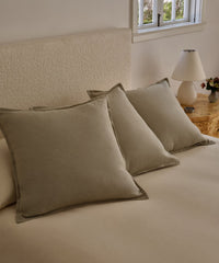 Adler Pillow
