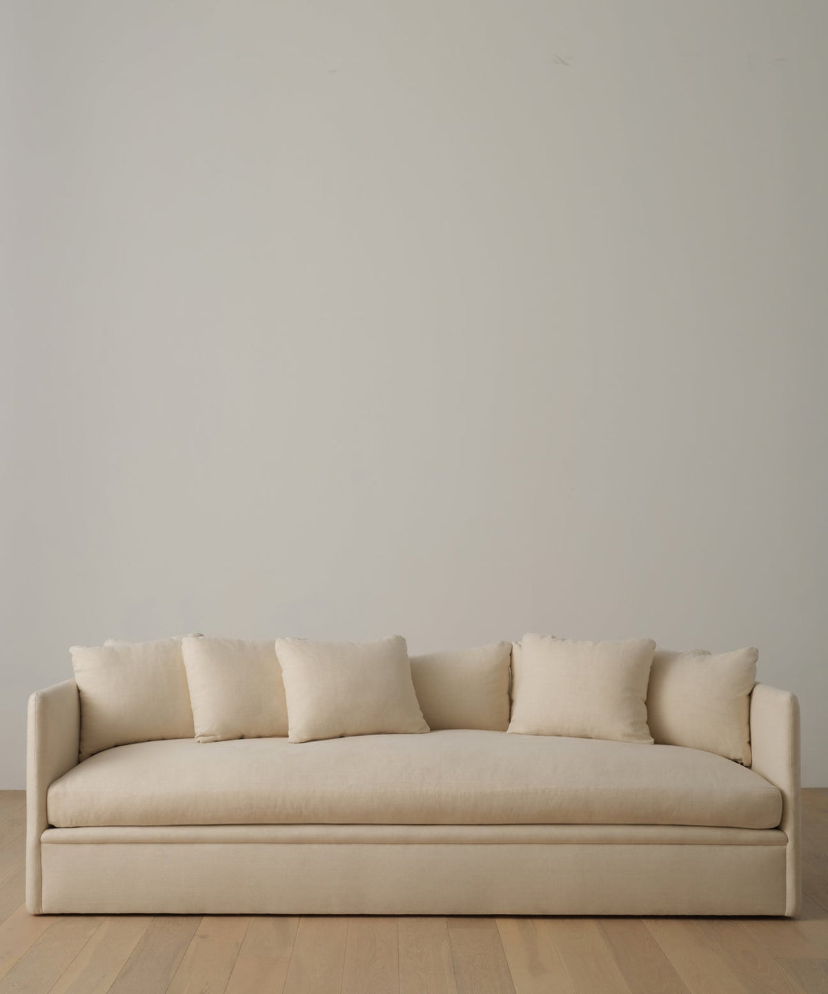 Dume Sofa