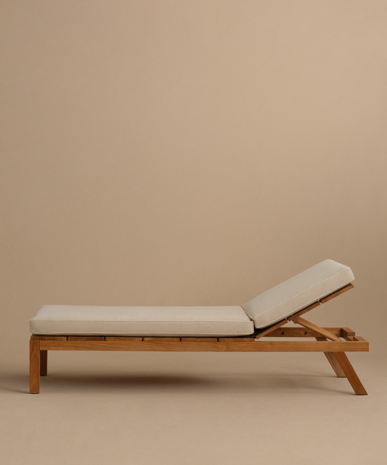 Outdoor Vista Lounge Chair